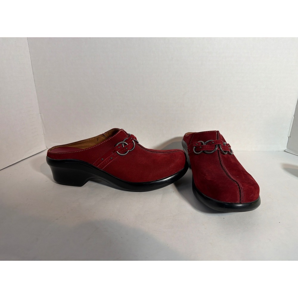 Ariat  Burgundy Suede Clogs Mules Metal Ring Detail Red 8.5
